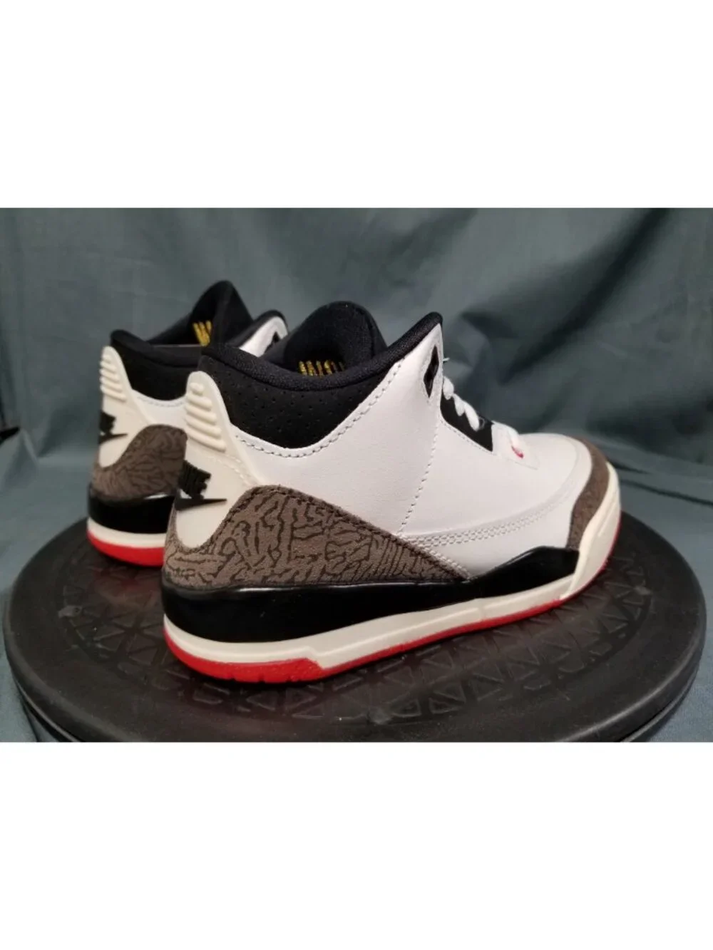 Jordan 3 Retro (PS) World's Best Dad DM0966 103 Size 13c NEW NO BOX !!